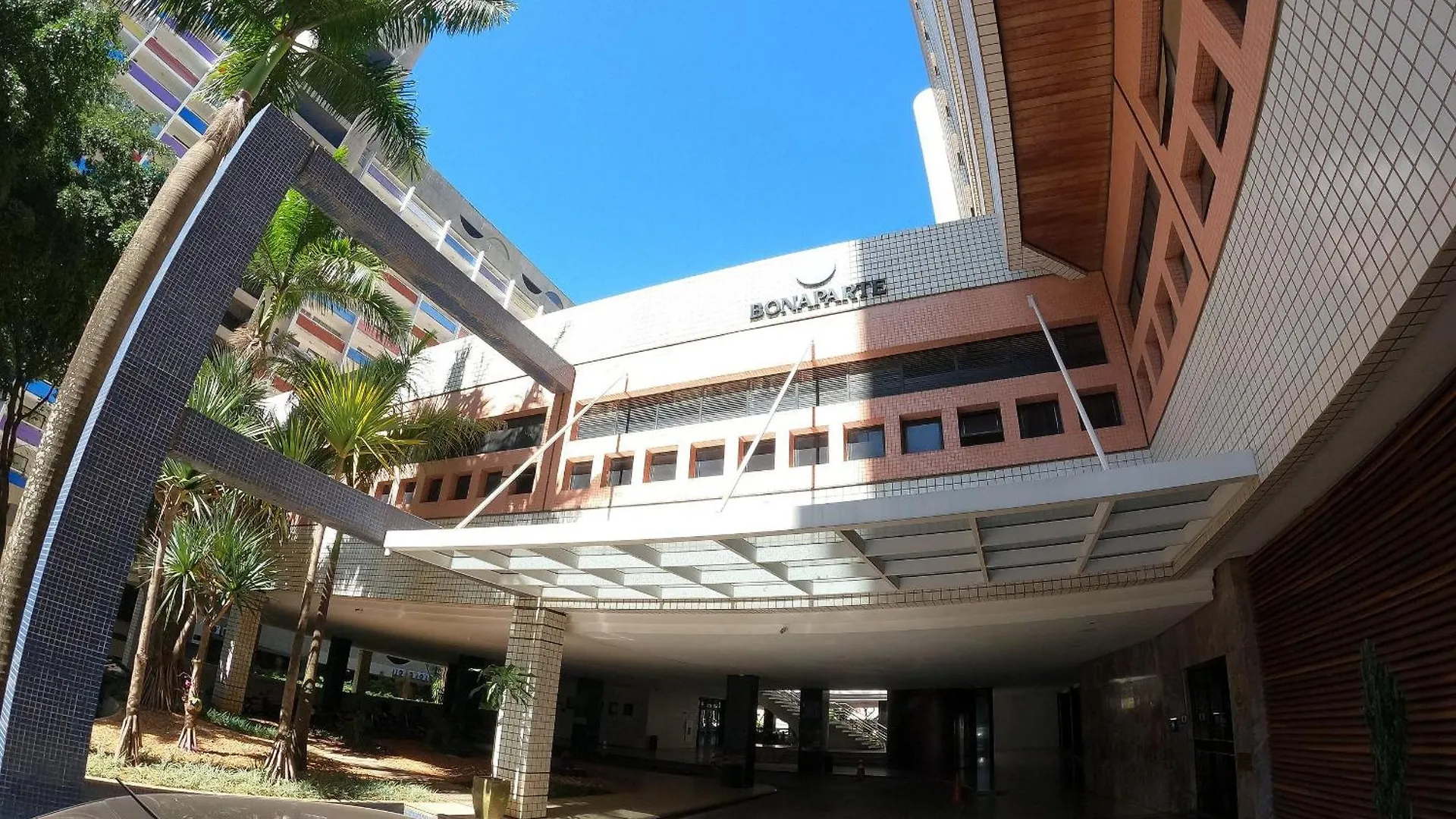 Bonaparte Hotel - Excelente Apartamento#1402 Brasília
